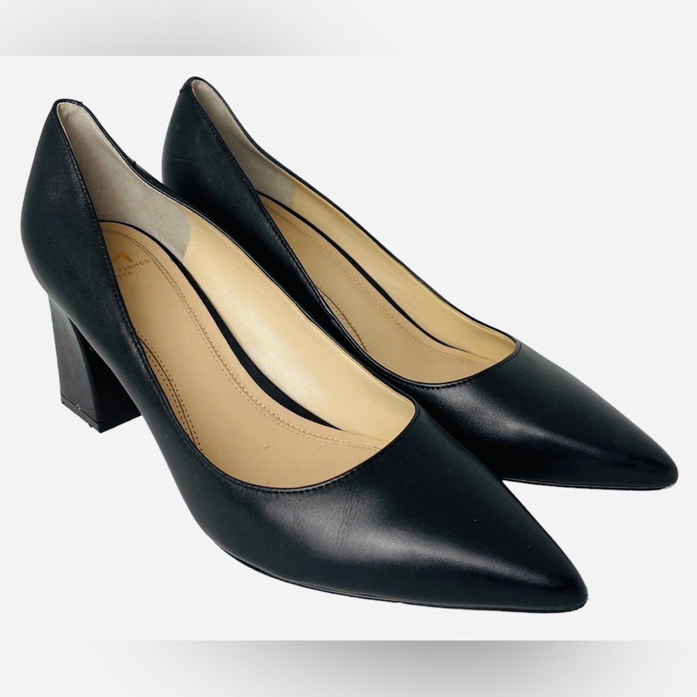 Pre-Owned Marc Fisher LTD Zala Womens Black Leather Slip On Pumps, Size 7 & 1/2M